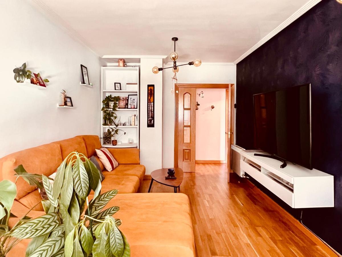 Ferienwohnung Housingleon- Casa Oliva Con Garaje Exterior foto